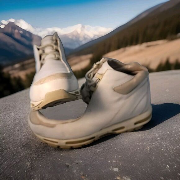 Nike Air Max ACG Transpose White Boots Size 15 #648049-101 Vintage 2005 GUC - Picture 1 of 16
